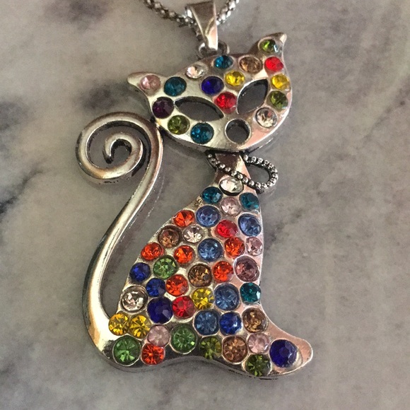 Jewelry - Multi-Color Crystal Cat Necklace